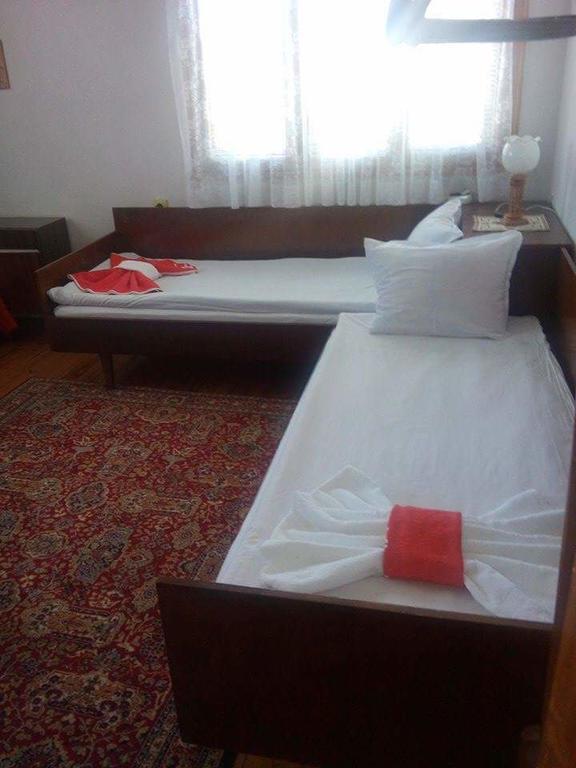 Guest House Ahp Mala Tsŭrkva Δωμάτιο φωτογραφία